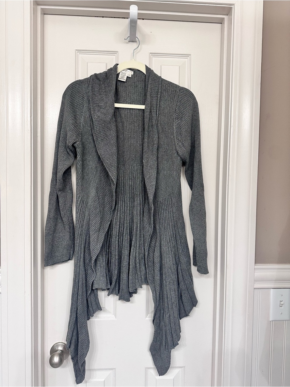 Gray Open-Front Ruffled Hem Women’s Sweater